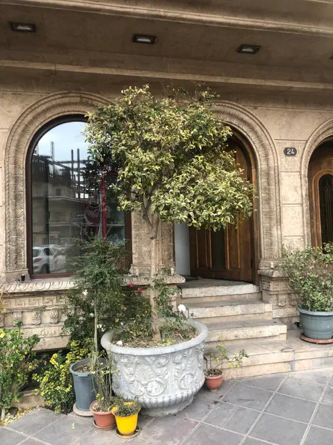 اجاره درساختمان تجاری جهت سرو قهوه سالن و بیرون بر|اجارهٔ مغازه و غرفه|تهران, حشمتیه|دیوار