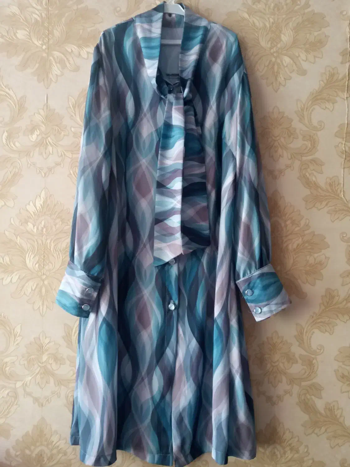 مانتو بلند پاییزه|لباس|همدان, |دیوار