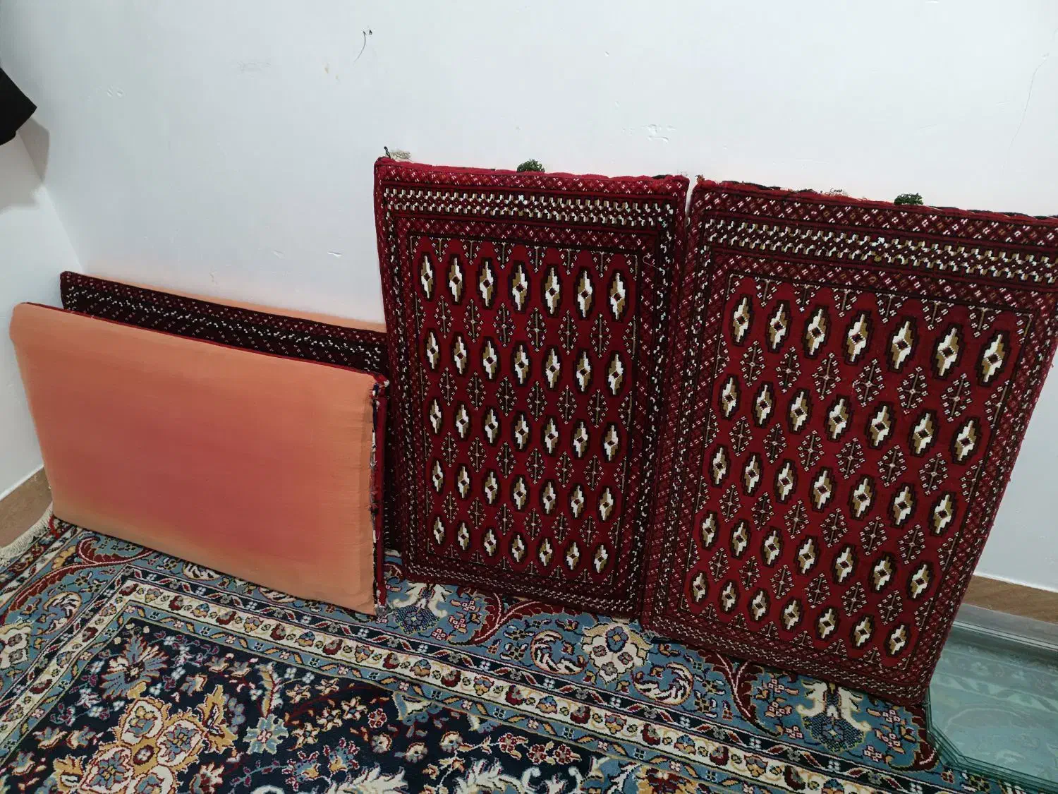 پشتی سنتی|پشتی|جهرم, |دیوار