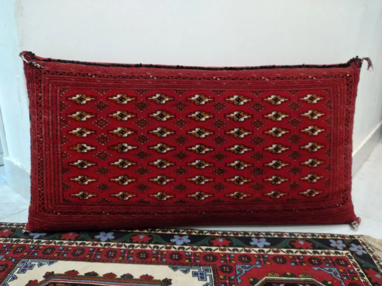 پشتی دستباف|پشتی|تایباد, |دیوار