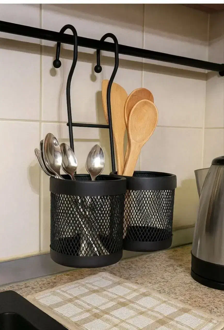 جاقاشقی فلزی دسته چوبی|آب‌چکان و نظم‌دهنده ظروف|مشهد, هنرور|دیوار