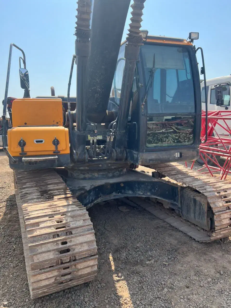 بیل مکانیکی هیوندای 220|خودرو سنگین|خرمشهر, |دیوار