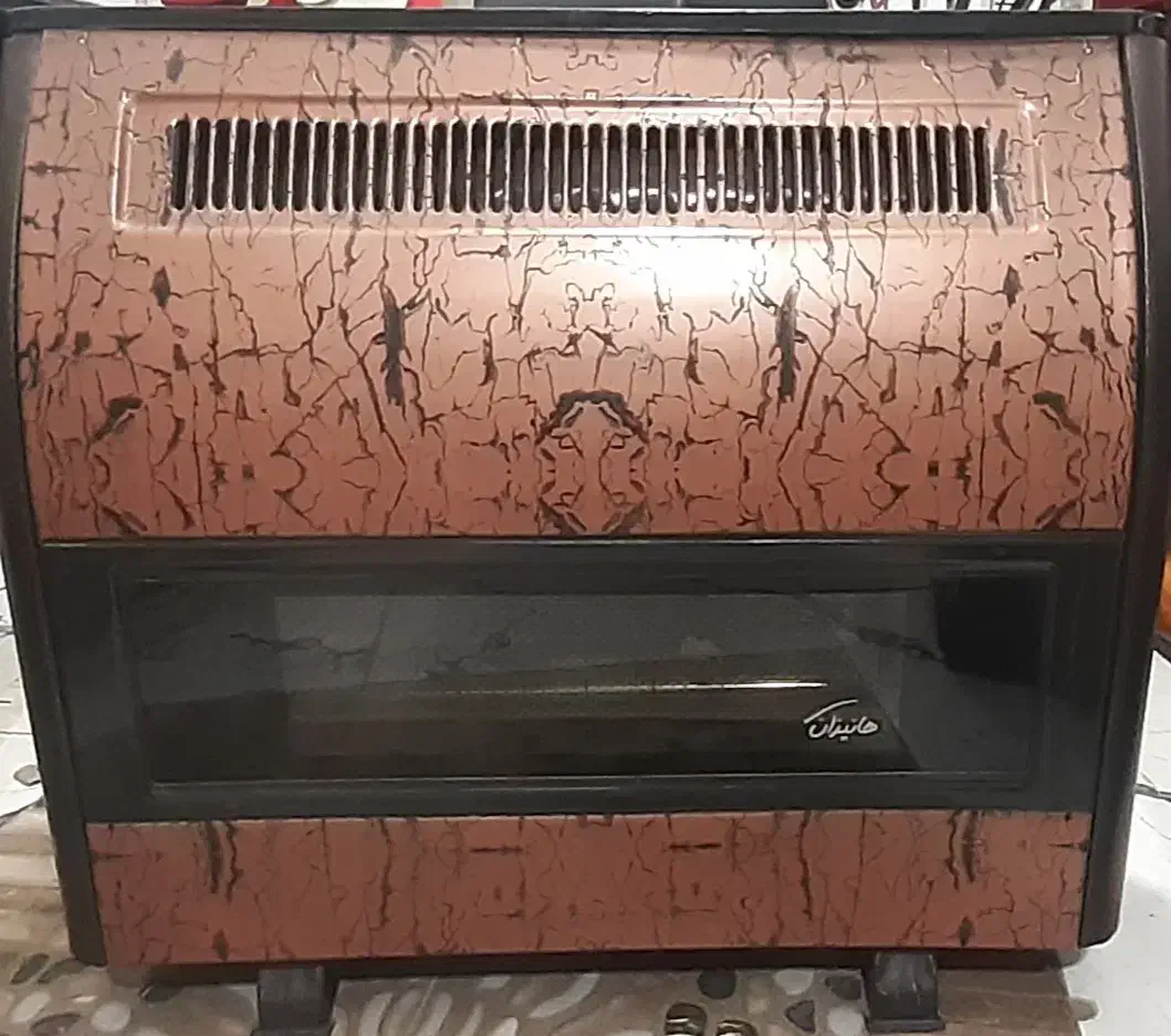 بخاری گازی ۱۲ هزار تمیز|بخاری، هیتر، شومینه|چالوس, |دیوار