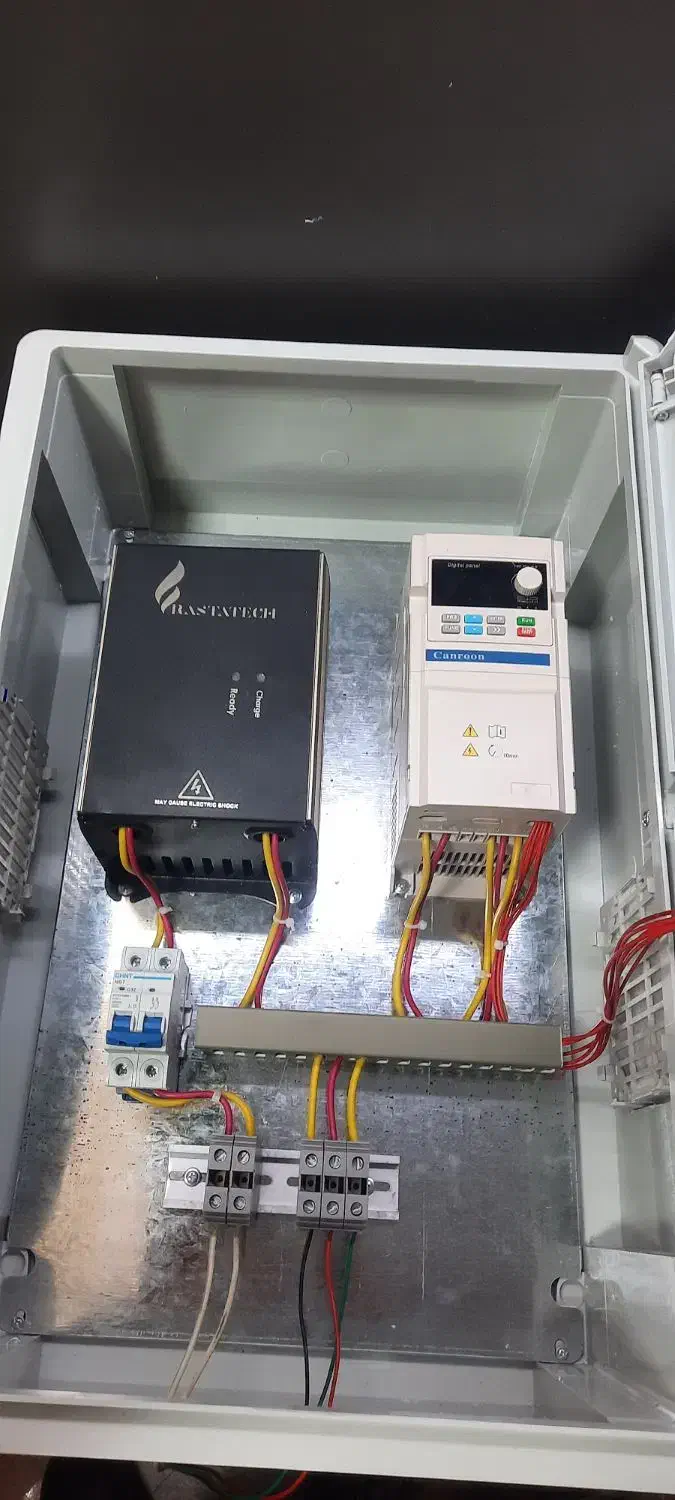 مبدل اینورتر تکفاز به سه فاز ۲۲۰ ولت به ۳۸۰ ولت|ماشین‌آلات صنعتی|تهران, لاله زار|دیوار