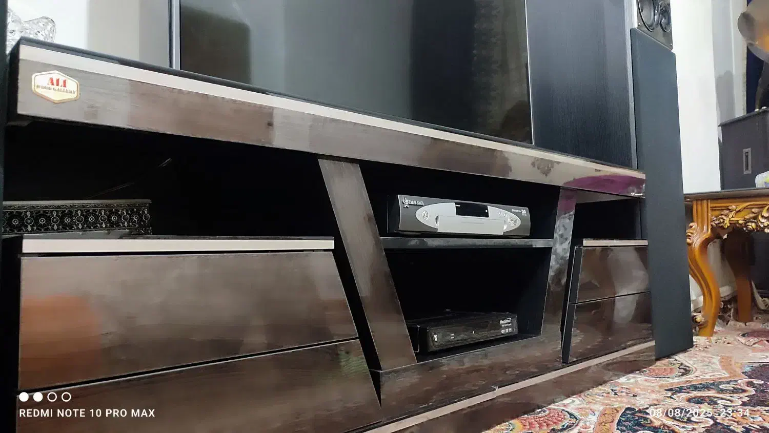 میز تلویزیون|میز تلویزیون|رباط‌کریم, شهرک والفجر|دیوار