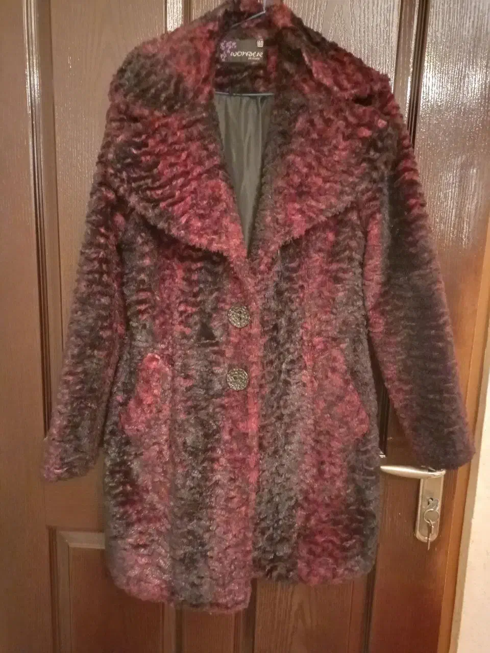 پالتوهای در حدنو سایز|لباس|ارومیه, |دیوار