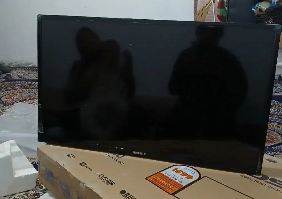 تلویزیون ۳۲اینچ بست|تلویزیون و پروژکتور|ریگان, |دیوار