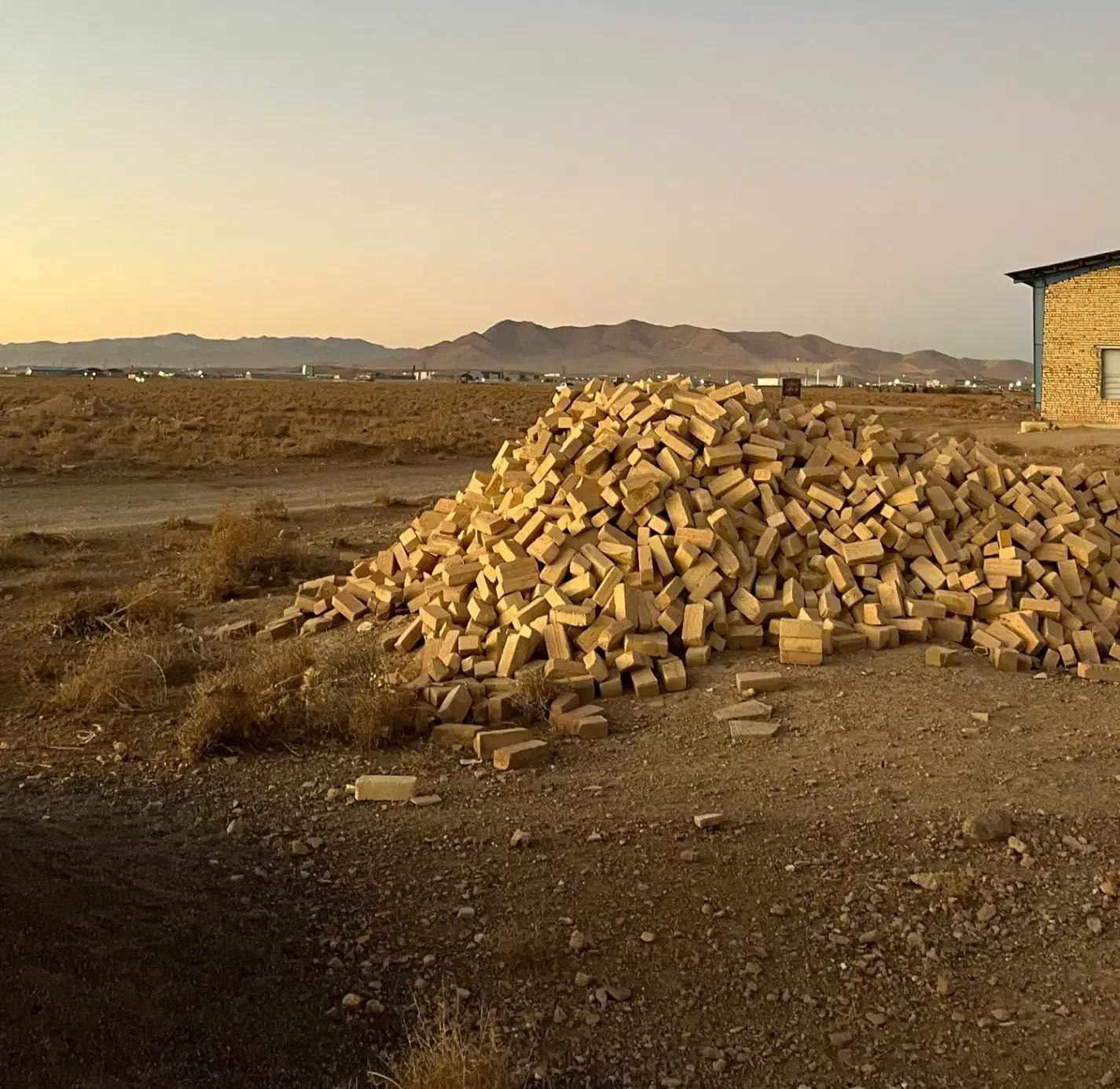 اجر و‌ماسه|مصالح و تجهیزات ساختمان|خمین, |دیوار