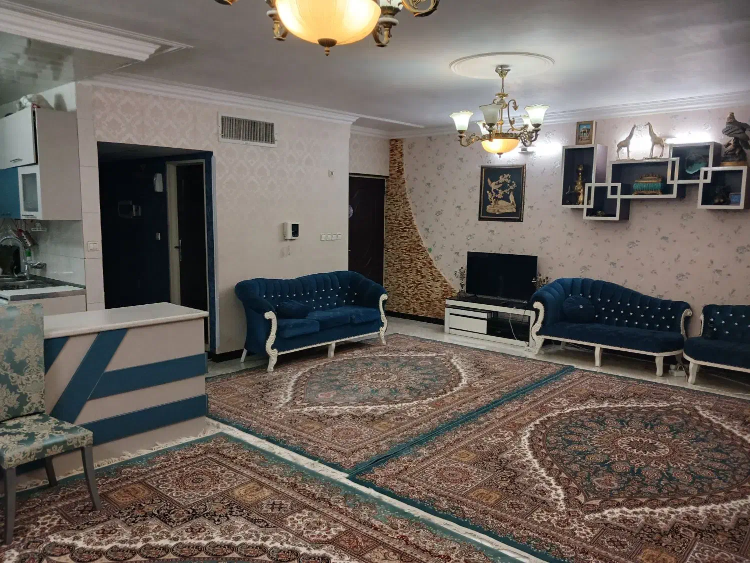 اجاره فوری واحد تمیز با امکانات کامل در بنیاد|اجارهٔ آپارتمان|قم, بنیاد|دیوار