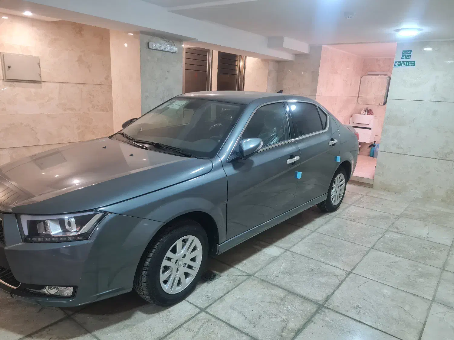 دنا پلاس ۶ دنده با رینگ صفر|خودرو سواری و وانت|اصفهان, هزارجریب|دیوار