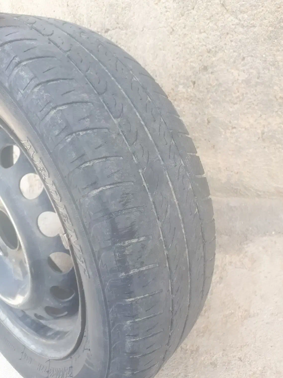 رینگ و لاستیک پراید|قطعات یدکی و لوازم جانبی|قروه, |دیوار