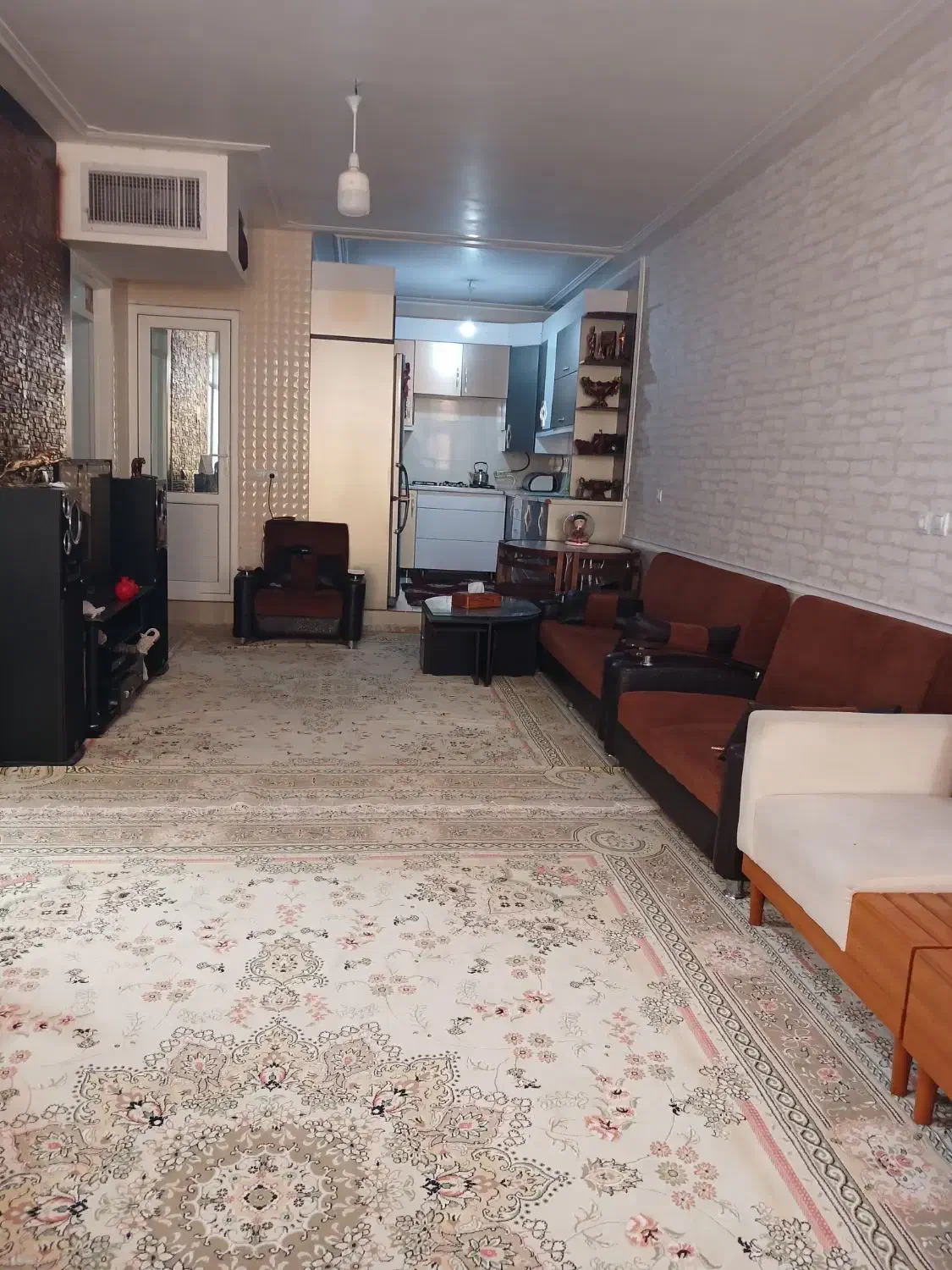 منزل دو طبقه بزرگ فقط ۶تومان|فروش خانه و ویلا|شیراز, شهرک کوشکک|دیوار