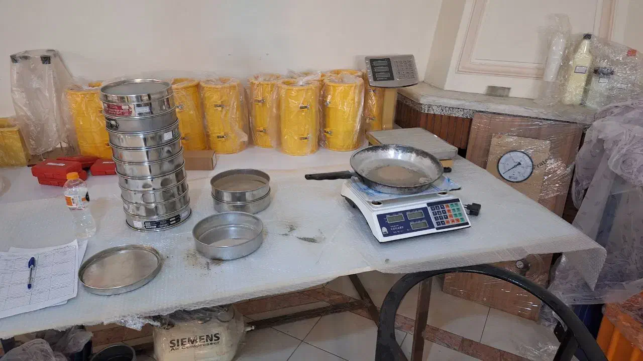 آزمایشگاه بتن آزمایش خاک تست جوش برگه خاک برگه بتن|خدمات پیشه و مهارت|تهران, دهقان|دیوار