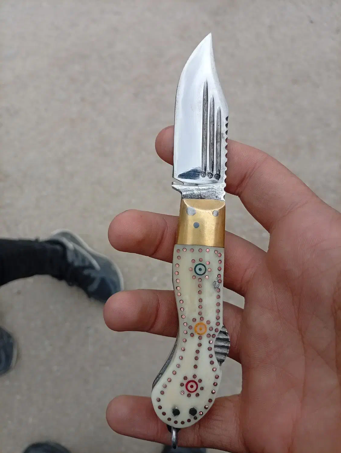 چاقو بابا|کلکسیون اشیاء عتیقه|بناب, |دیوار