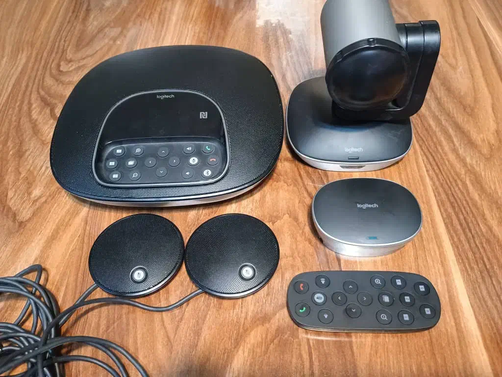 ویدیو پروژکتور کنفرانس لاجیتک (Logitech) مدل Group|تلویزیون و پروژکتور|تهران, چیتگر شمالی|دیوار