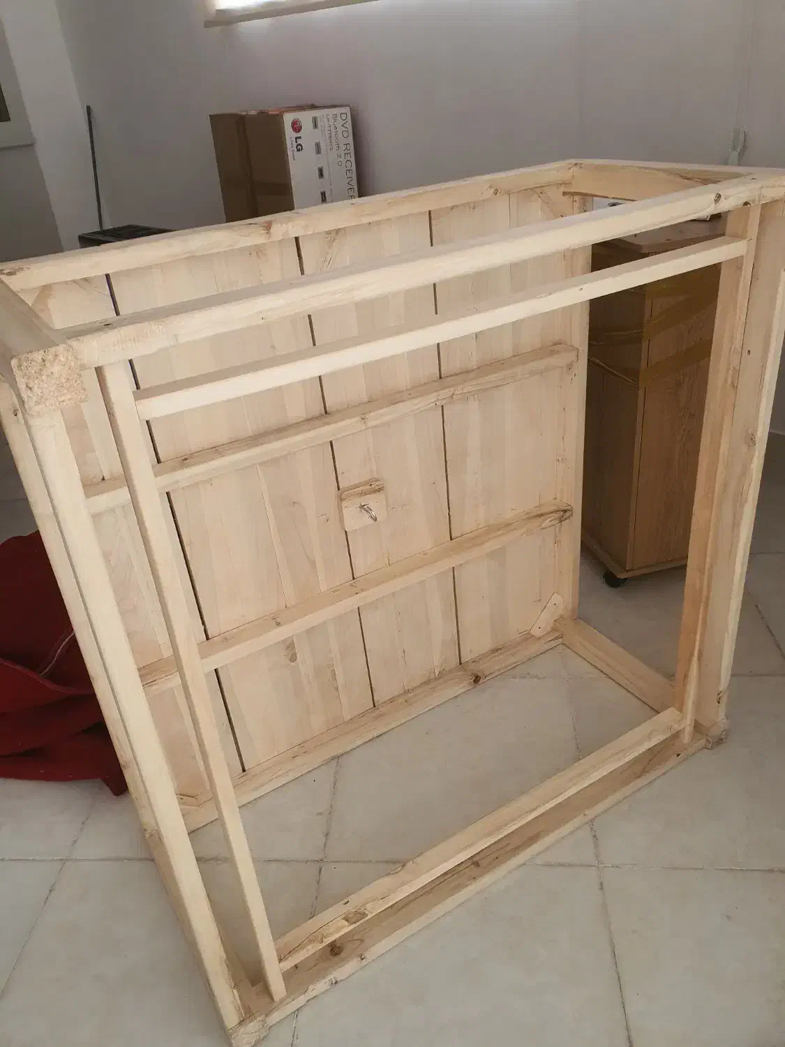 کرسی|تخت و سرویس خواب|جلفا, |دیوار