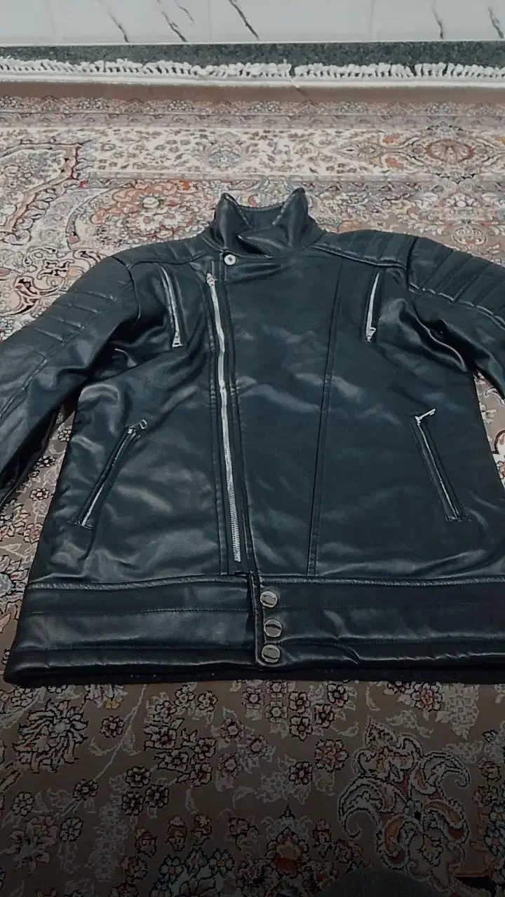 کاپشن چرم|لباس|پیرانشهر, |دیوار