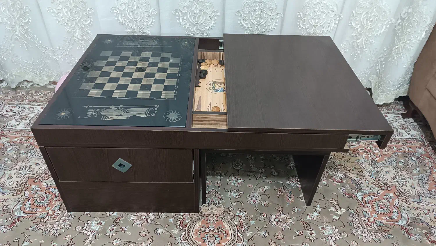 یک عدد مبل دو نفره و جلو مبلی|مبلمان خانگی و میز عسلی|سرپل ذهاب, |دیوار