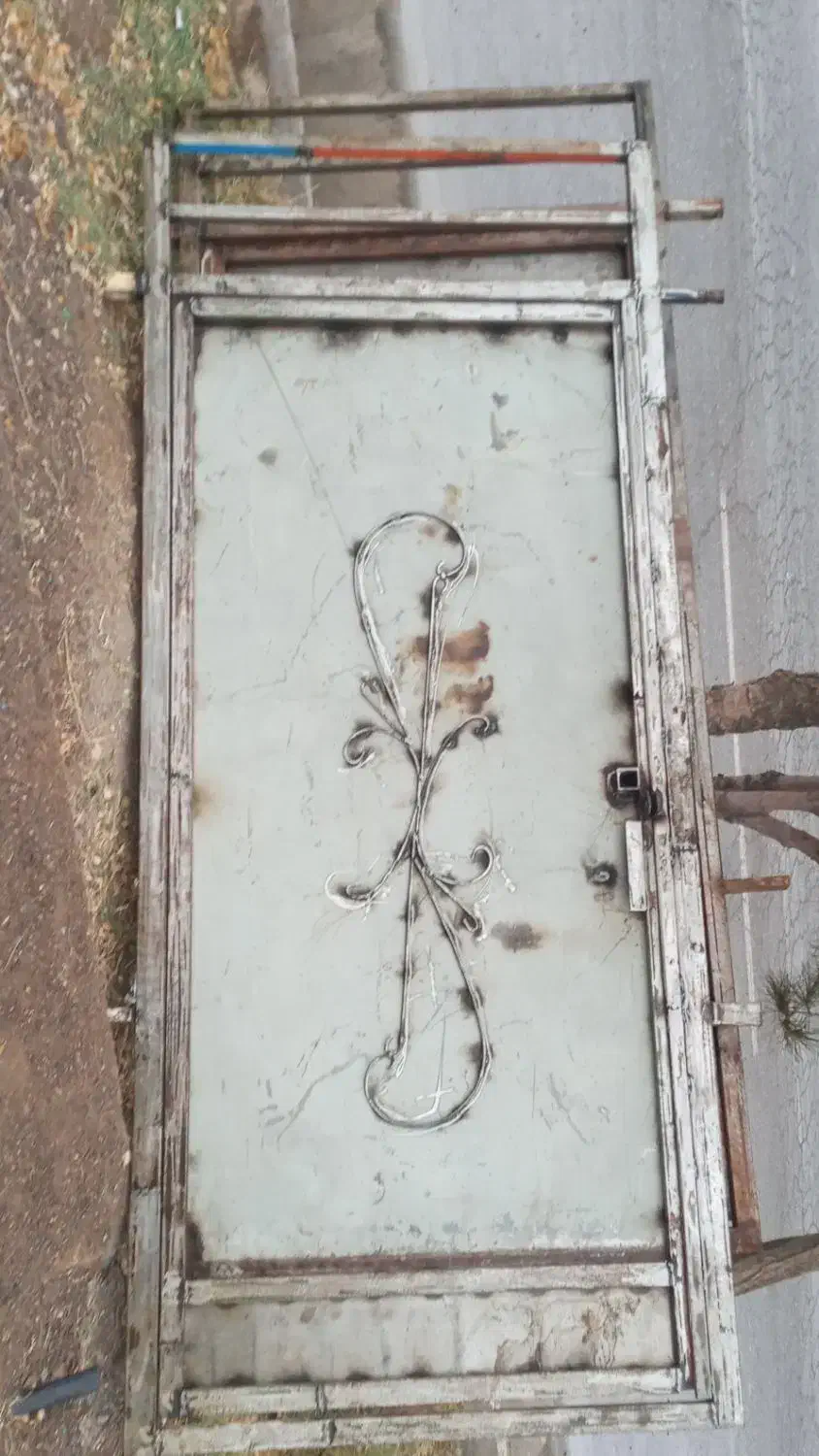 در باغ ،در گاراژ ،در حیاط .پنچره.|مصالح و تجهیزات ساختمان|تایباد, |دیوار