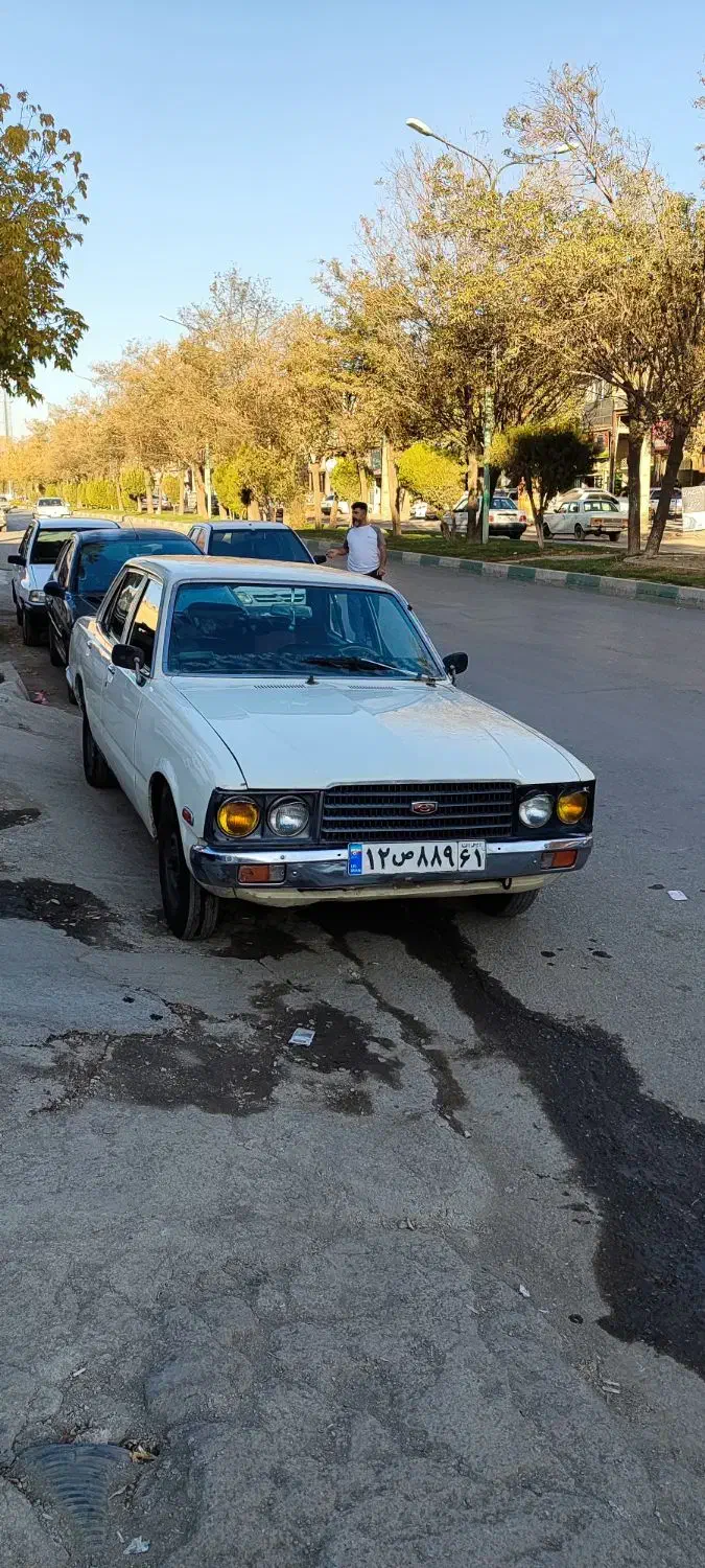 تویتا سواری|خودرو سواری و وانت|مریوان, |دیوار