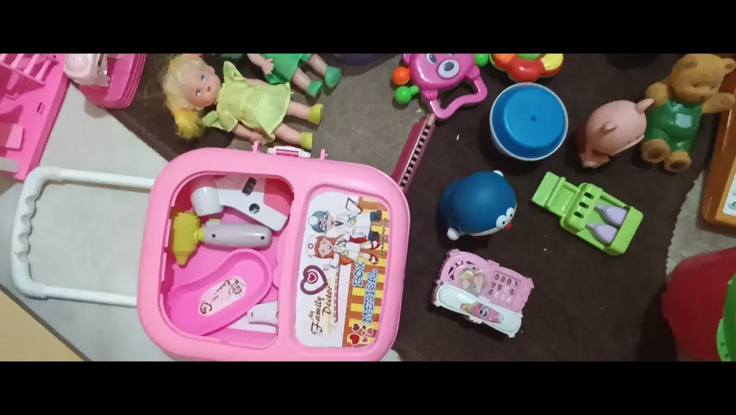 اسباب بازی|اسباب‌بازی بچه|پرند, فاز ۶|دیوار