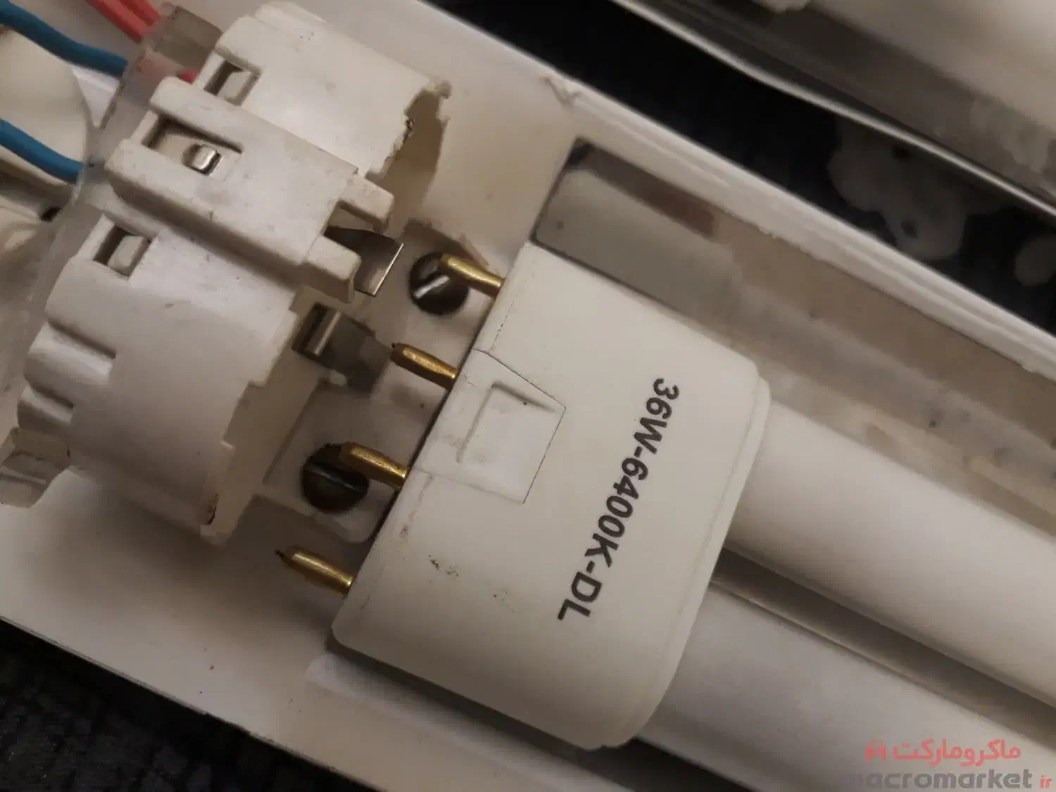 براکت سقفی 1 متری 72 وات سفید مهتابی سالم|لامپ و چراغ|رشت, امین الضرب|دیوار