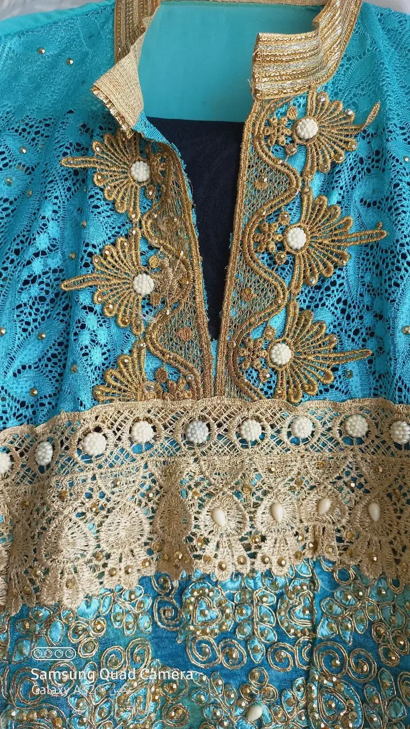 پیراهن|لباس|قم, باجک یک|دیوار