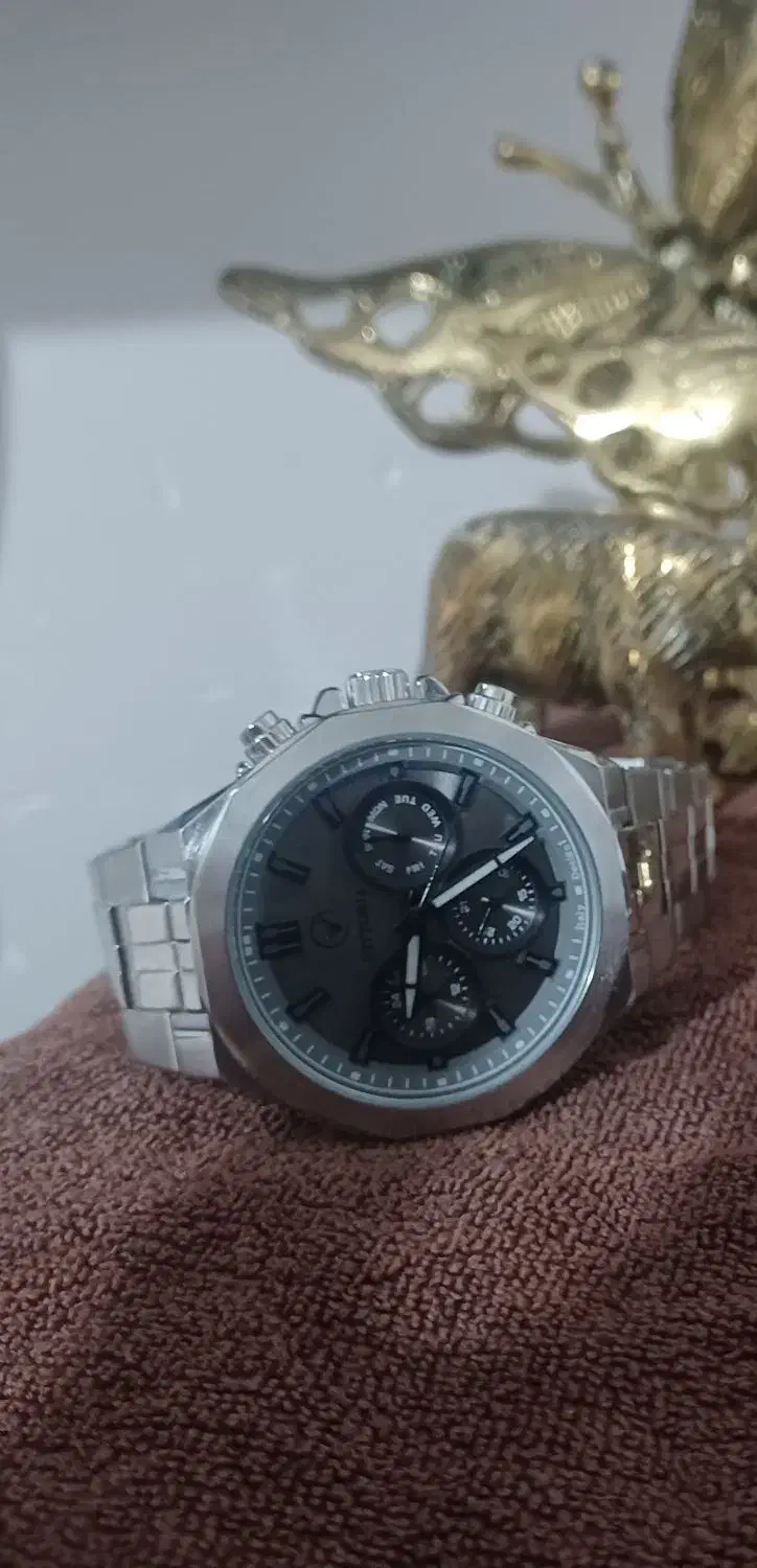 ساعت|ساعت|کرمانشاه, |دیوار