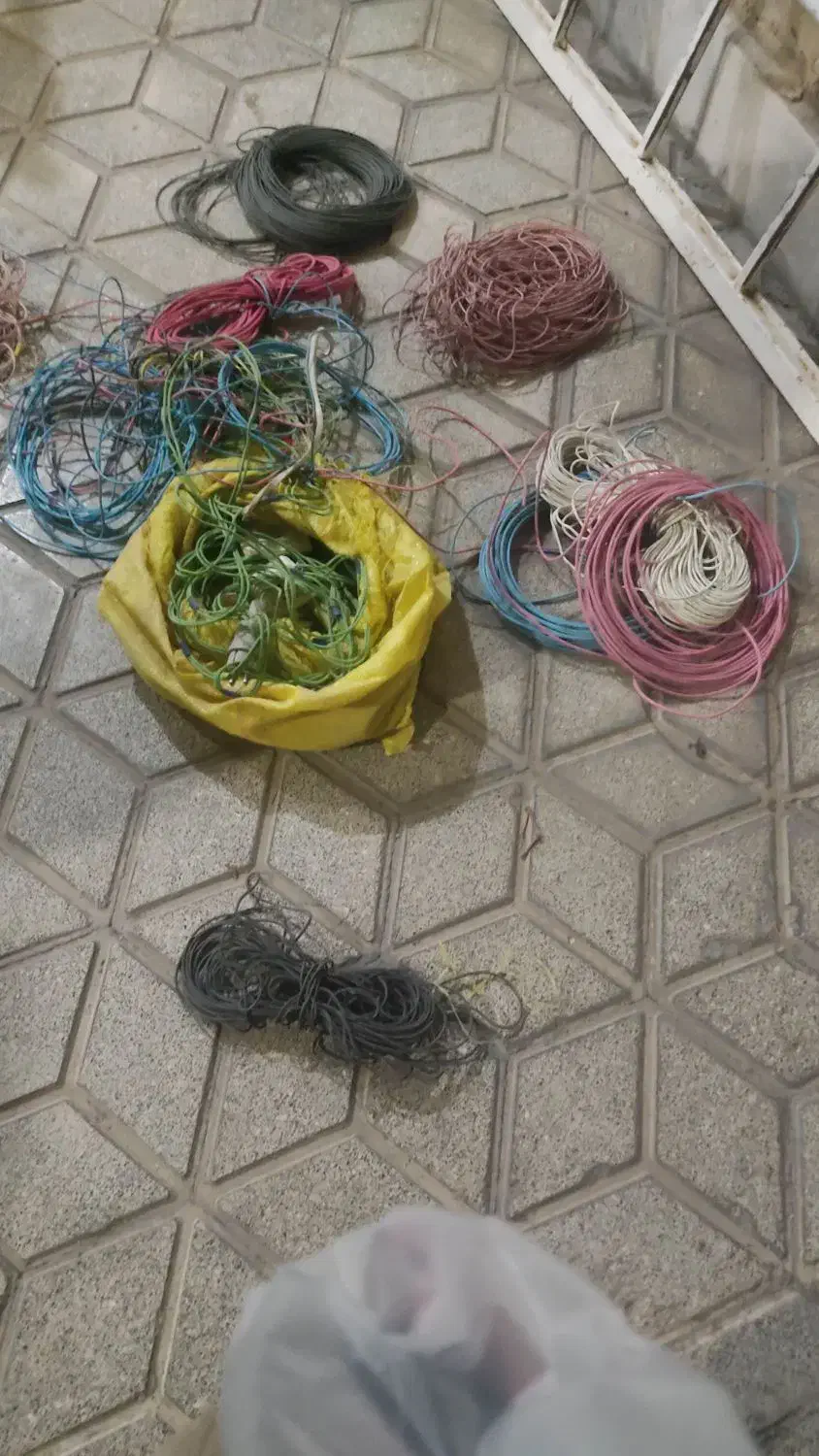 سیم برق|مصالح و تجهیزات ساختمان|بجنورد, |دیوار