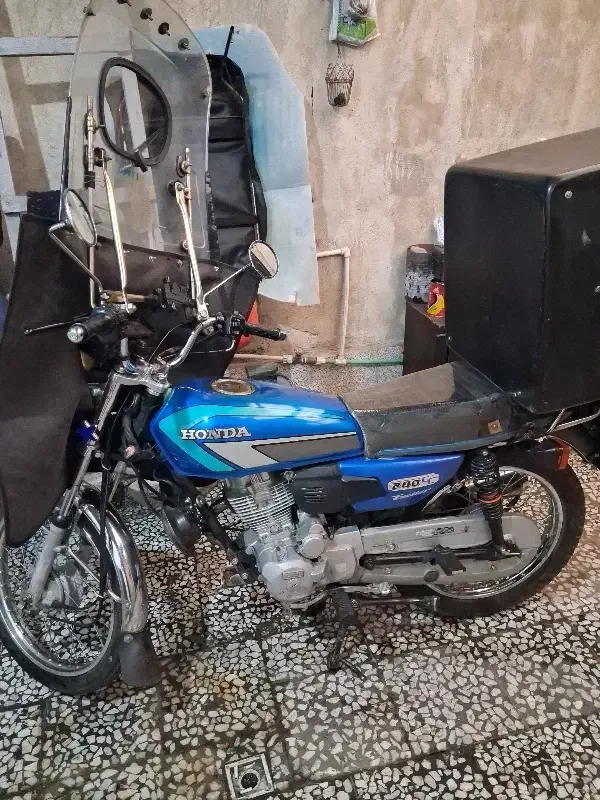موتور هوندا ۱۵۰ cc فابریک کارخانه در حد صفر|موتورسیکلت|رشت, پل تالشان|دیوار