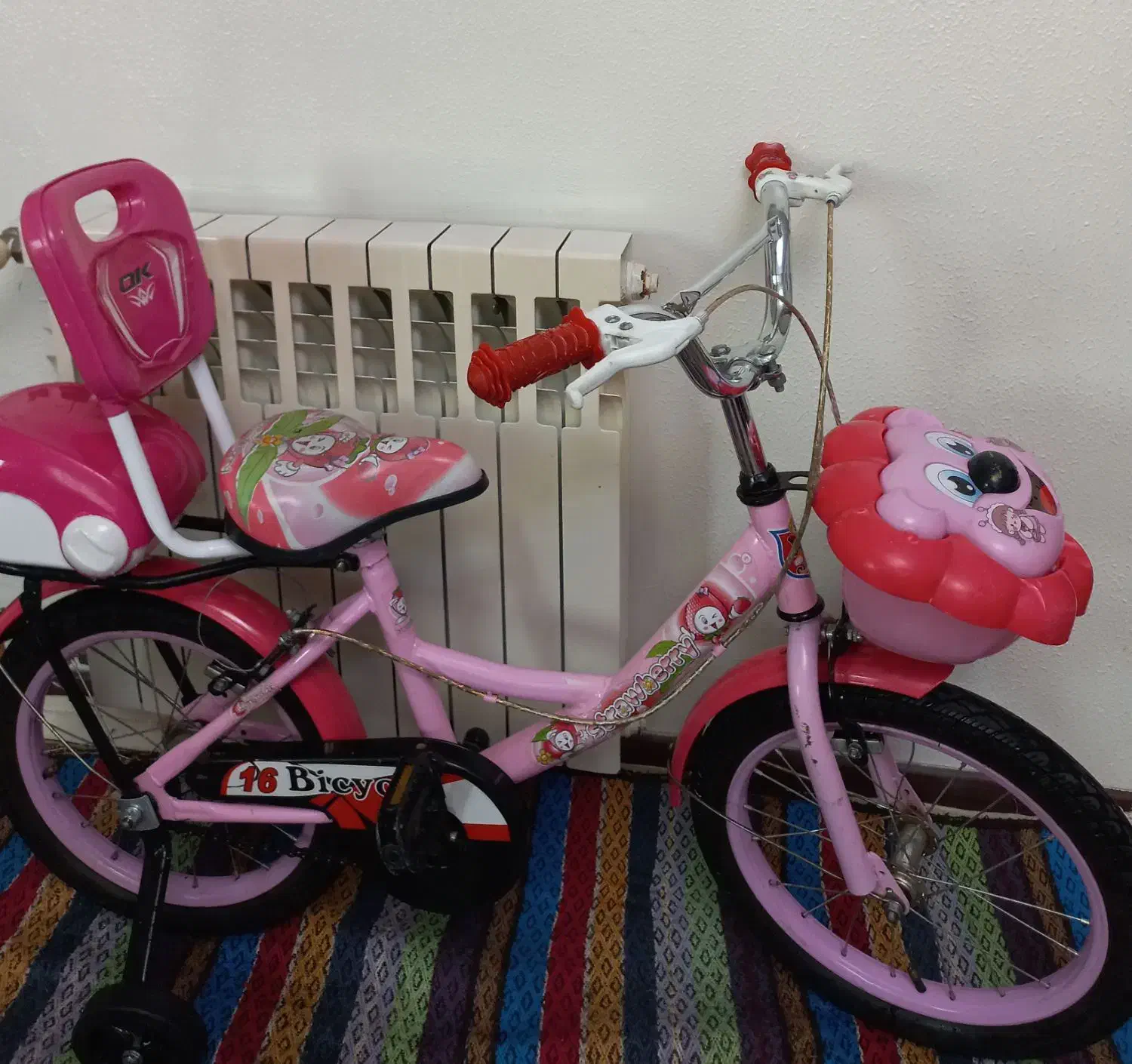 ۲ عدد دوچرخه ۱۶ در حد آکبند کم کارکرد صورتی|دوچرخه، اسکیت، اسکوتر|هشتگرد, شهرک بوستان|دیوار
