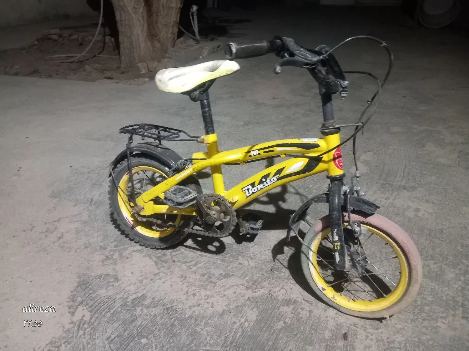 دوچرخه|دوچرخه، اسکیت، اسکوتر|تربت جام, تیپ ۳۸ زرهی تربت جام|دیوار