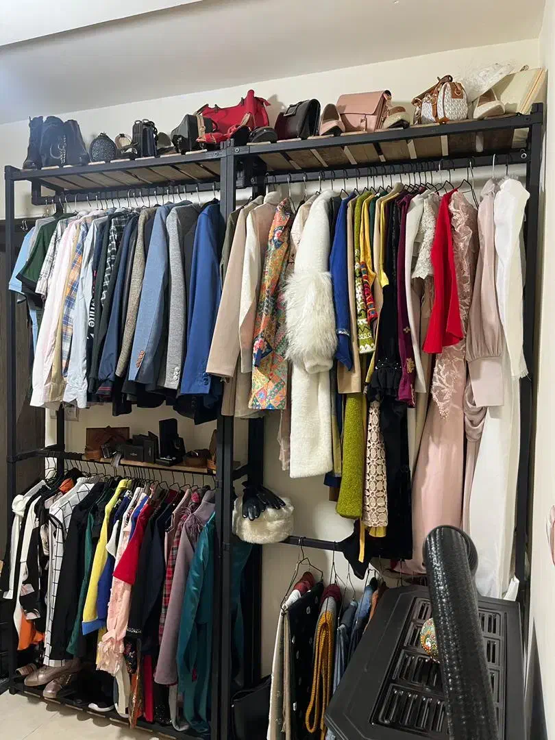 رگال در حد نو|بندرخت و رختآویز|قرچک, شهرک طلائیه|دیوار