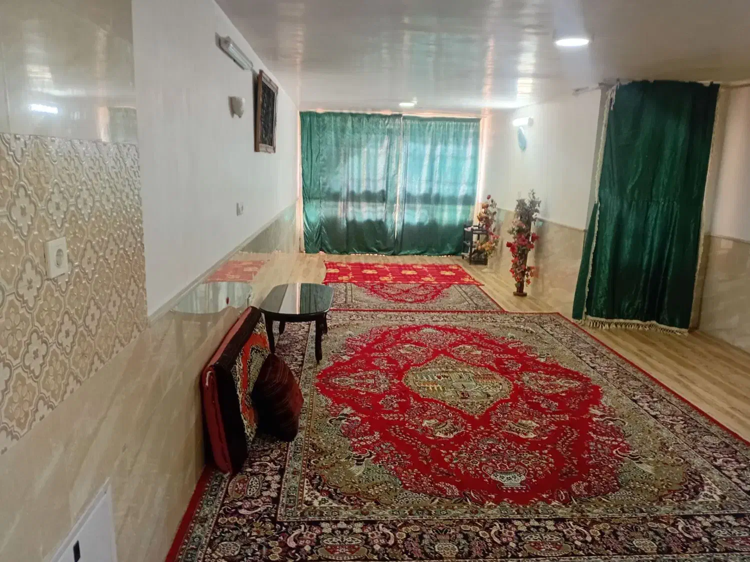 اجاره سوئیت روزانه|اجارهٔ کوتاه‌مدت آپارتمان و سوئیت|نیشابور, شهرک بسیج|دیوار