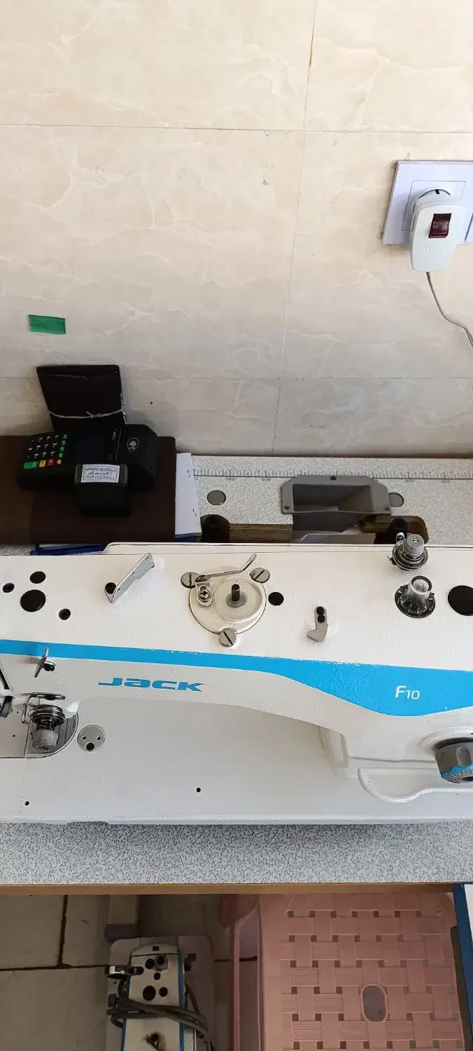 اف 10 درحدنو درجه یک|چرخ خیاطی و ریسندگی|قم, زند آباد|دیوار