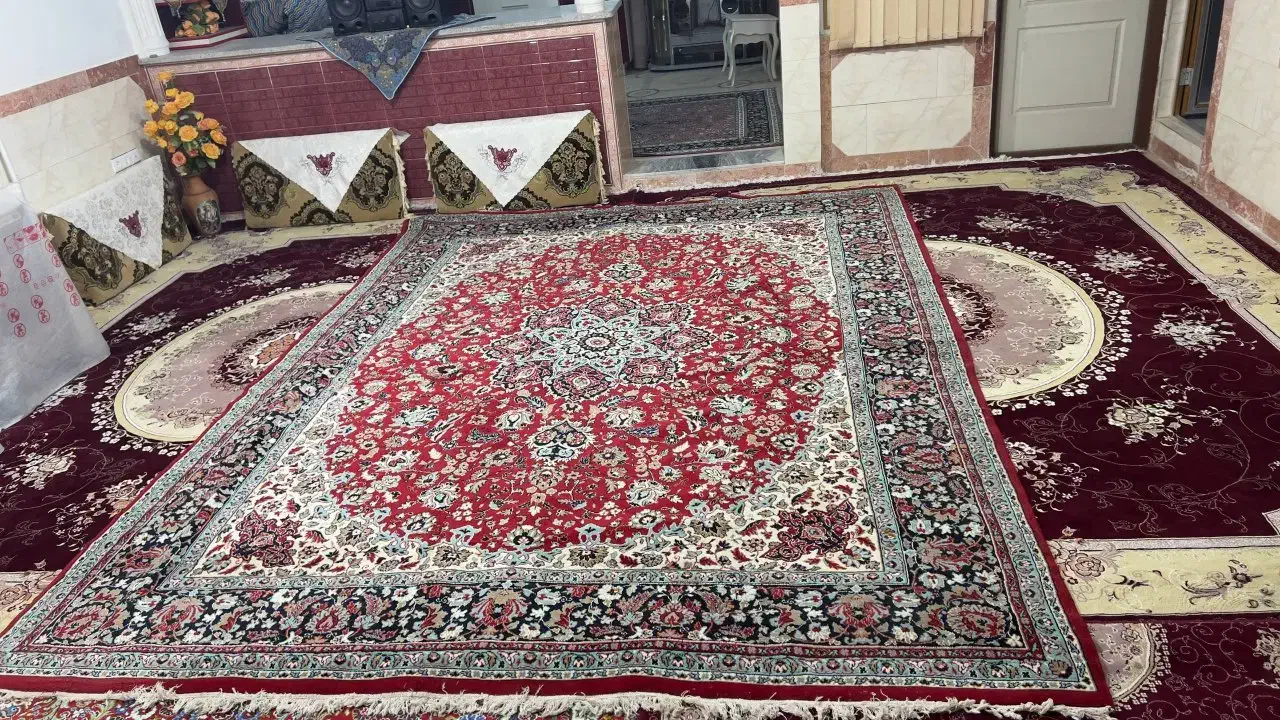 فرش ماشینی راوند قدیمی|فرش|هرسین, |دیوار