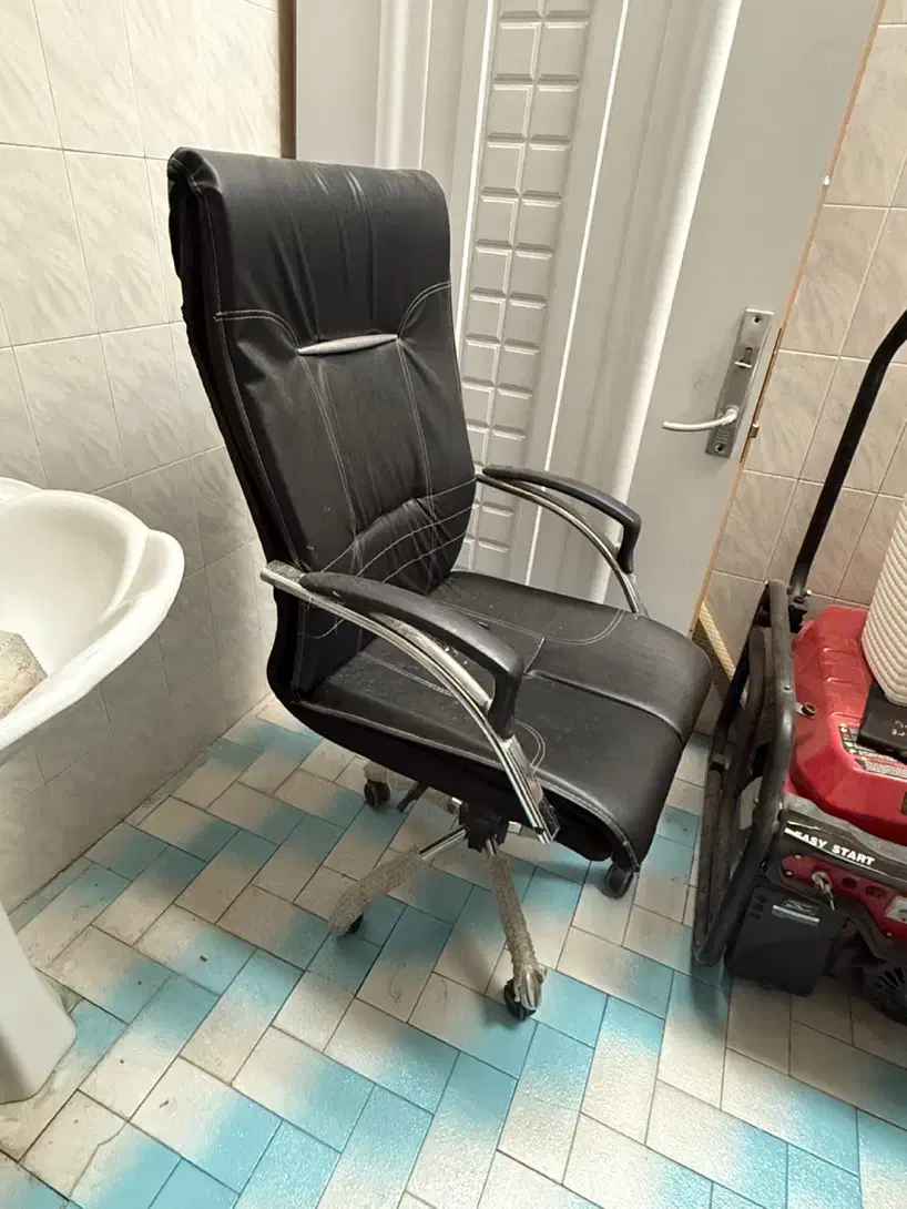 میز و صندلی جک دار|میز تحریر و کامپیوتر|قم, سالاریه|دیوار