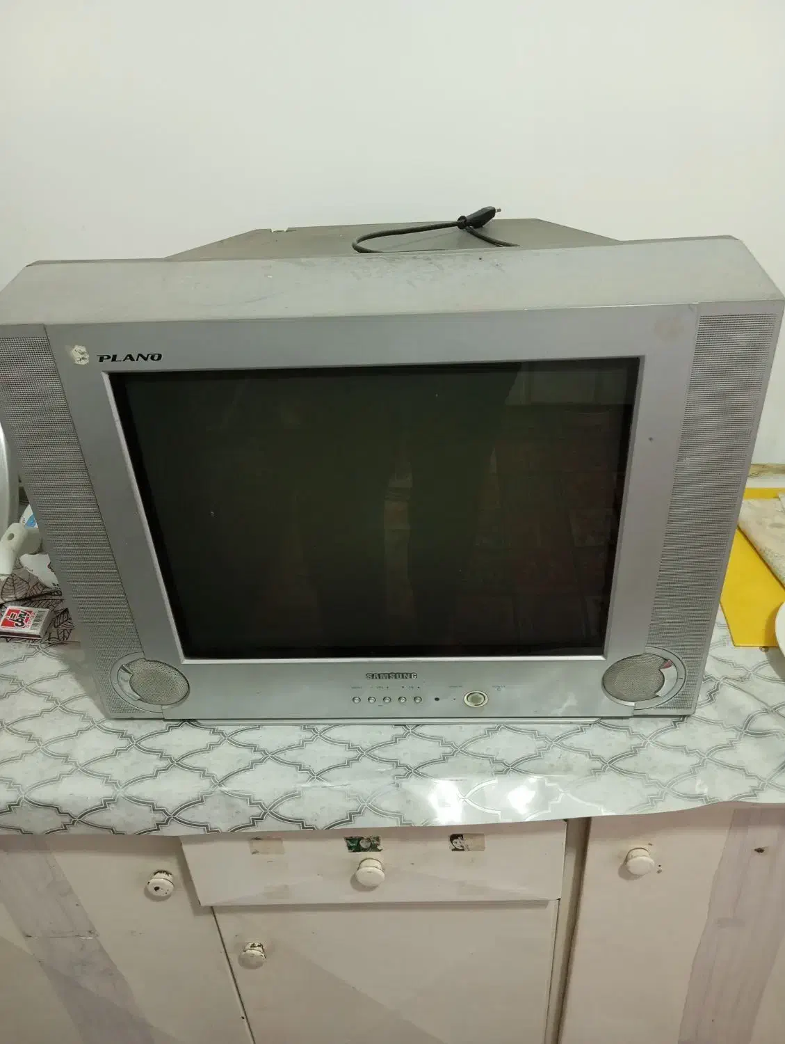 تلویزیون|تلویزیون و پروژکتور|مشهد, كنويست|دیوار