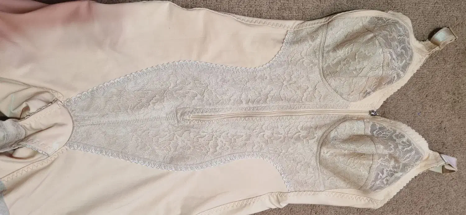 گن لاغری در حد نونو|لباس|تهران, آهنگ|دیوار