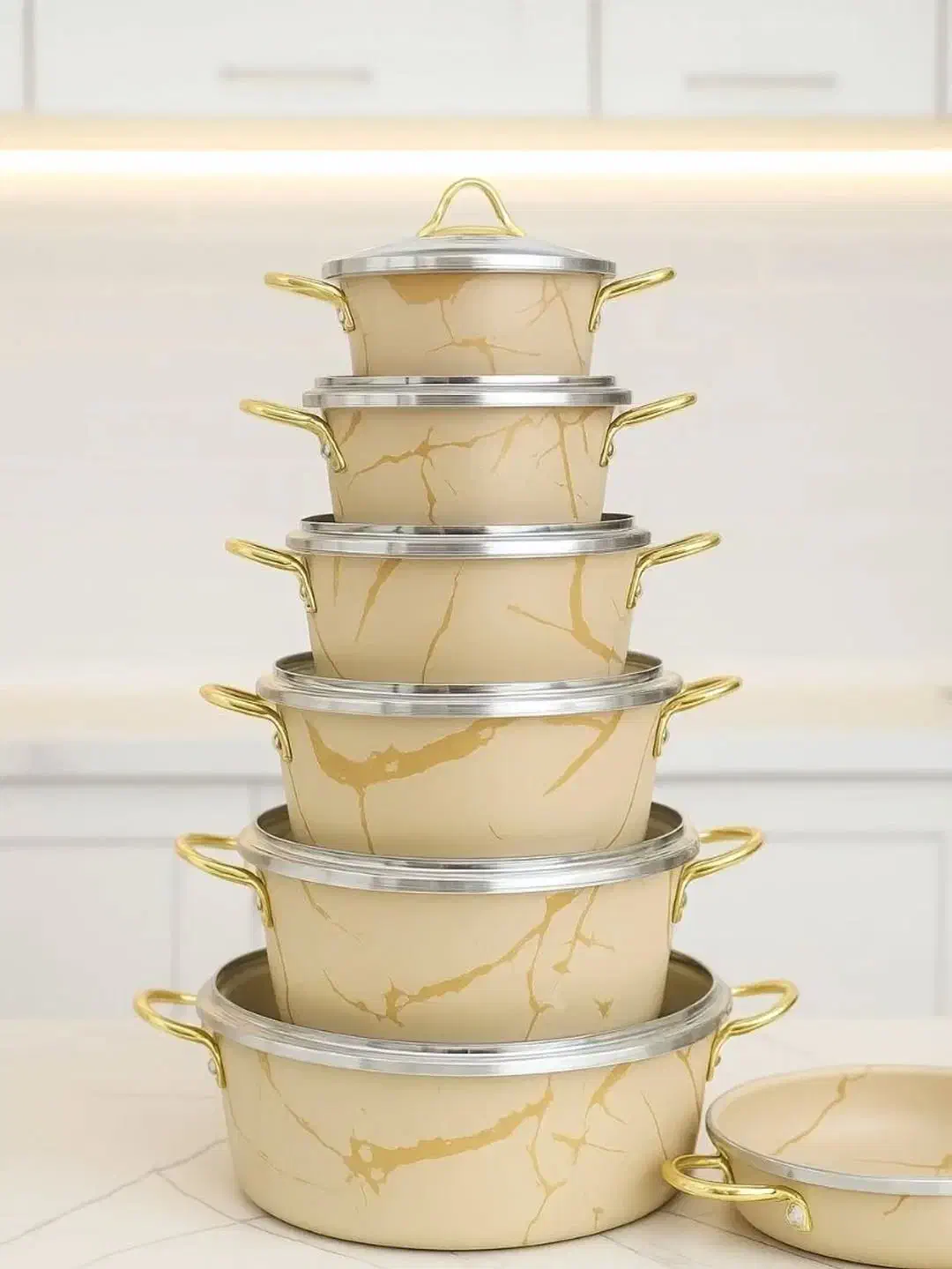 سرویس۱۴پارچه طرح چدن فورج هلنا|ظروف پخت‌وپز|تبریز, |دیوار