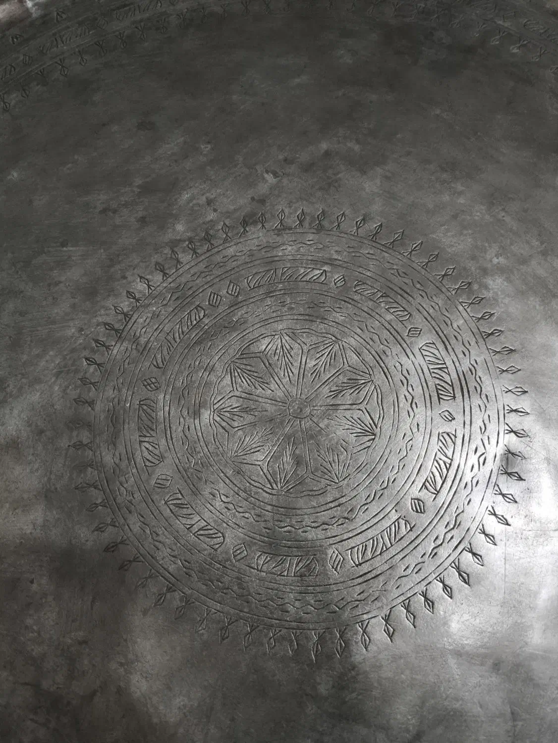 مجمع قلم|کلکسیون اشیاء عتیقه|لنگرود, |دیوار