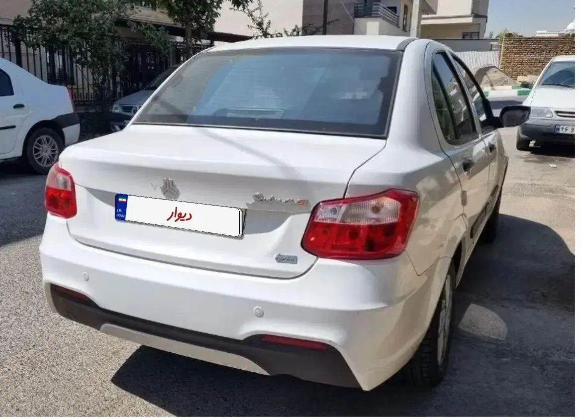 ساینا s مدل ۴۰۲|خودرو سواری و وانت|میانه, |دیوار