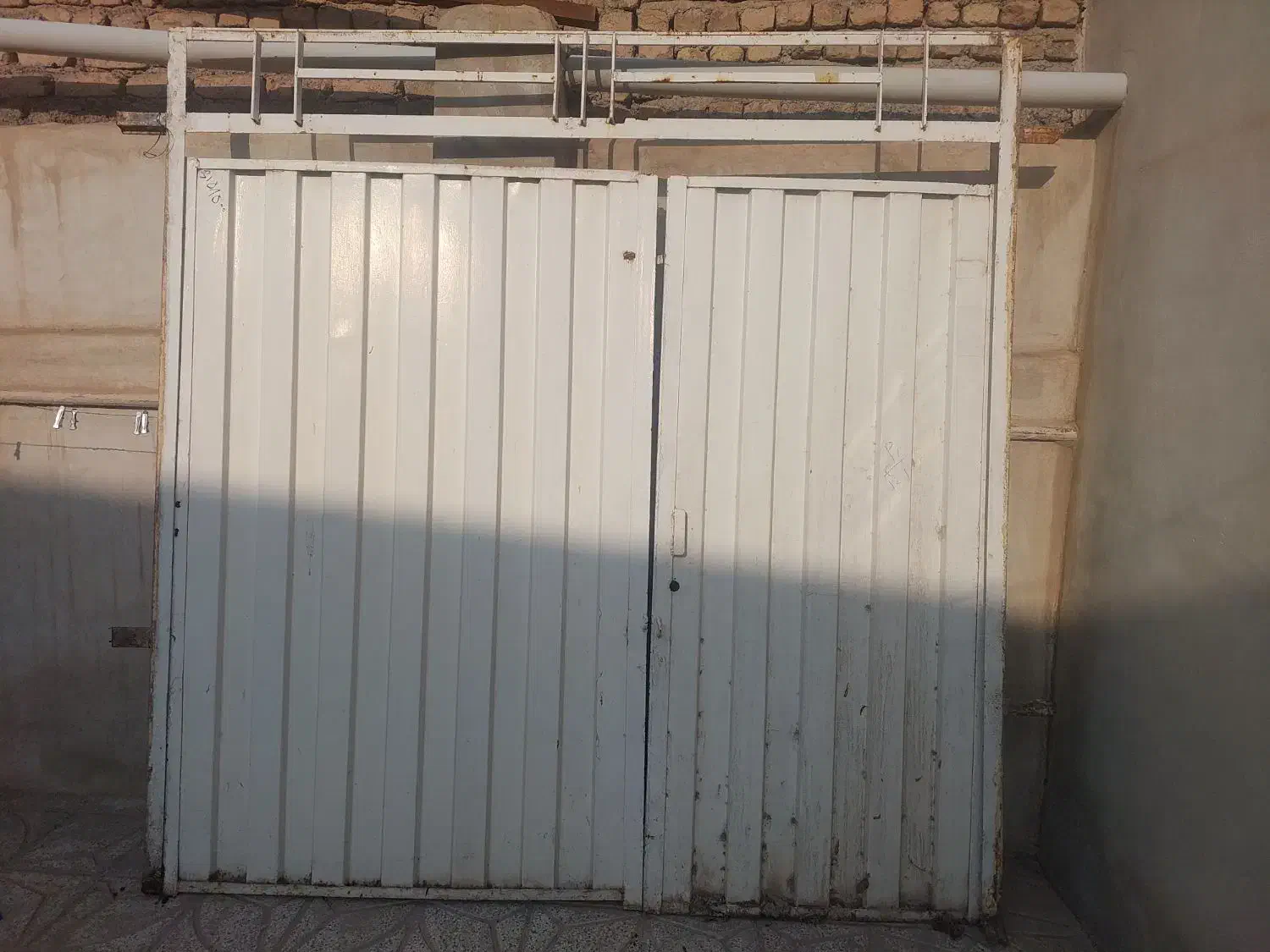 درب حیاط|مصالح و تجهیزات ساختمان|نیشابور, ده حلاج|دیوار