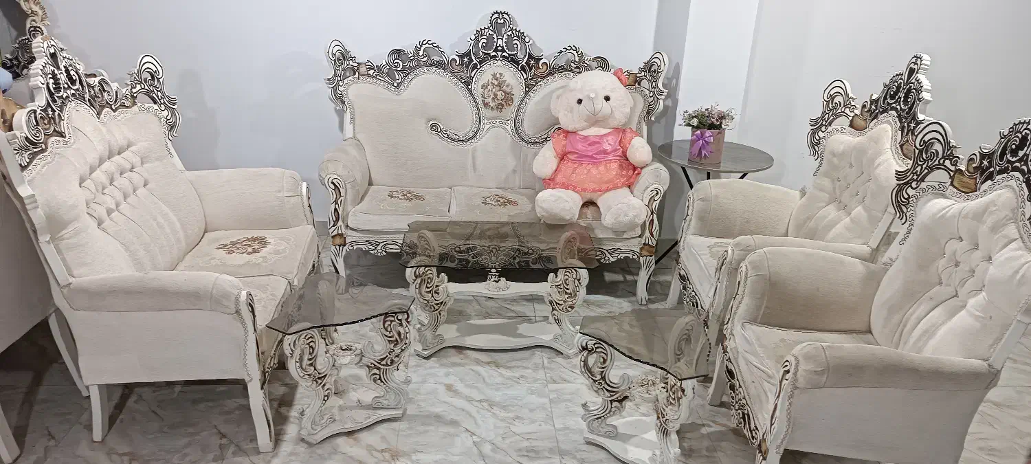 فروش مبل ب همراه میز ها،ساعت ایستاده ،بوفه|مبلمان خانگی و میز عسلی|آستارا, |دیوار