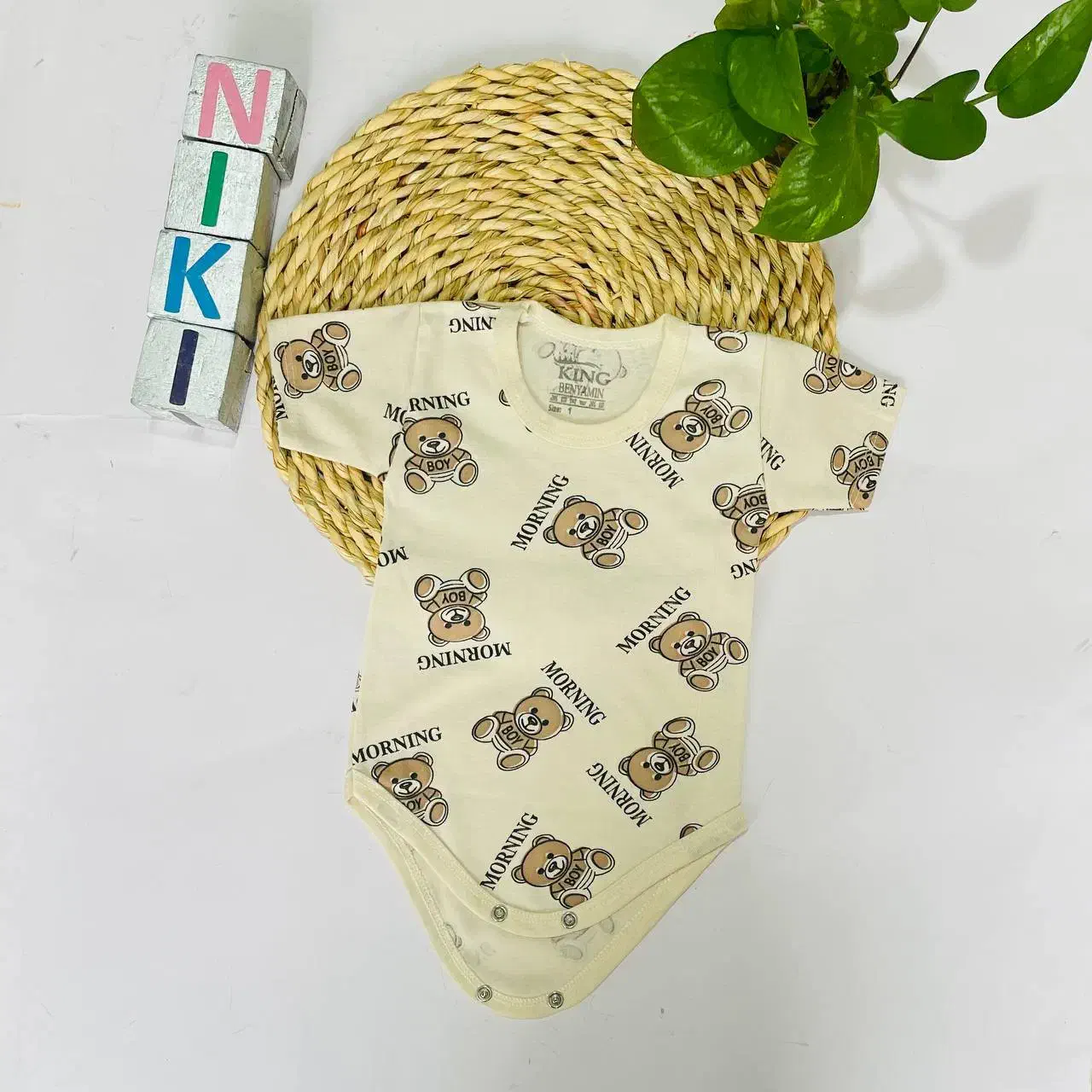 لباس بچگانه و نوزادی|کفش و لباس بچه|رشت, انصاری|دیوار