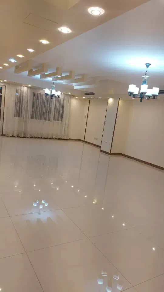 ستارخان ۱۸۰متری ۳خواب حیاط اختصاصی|اجارهٔ آپارتمان|شیراز, ستارخان|دیوار