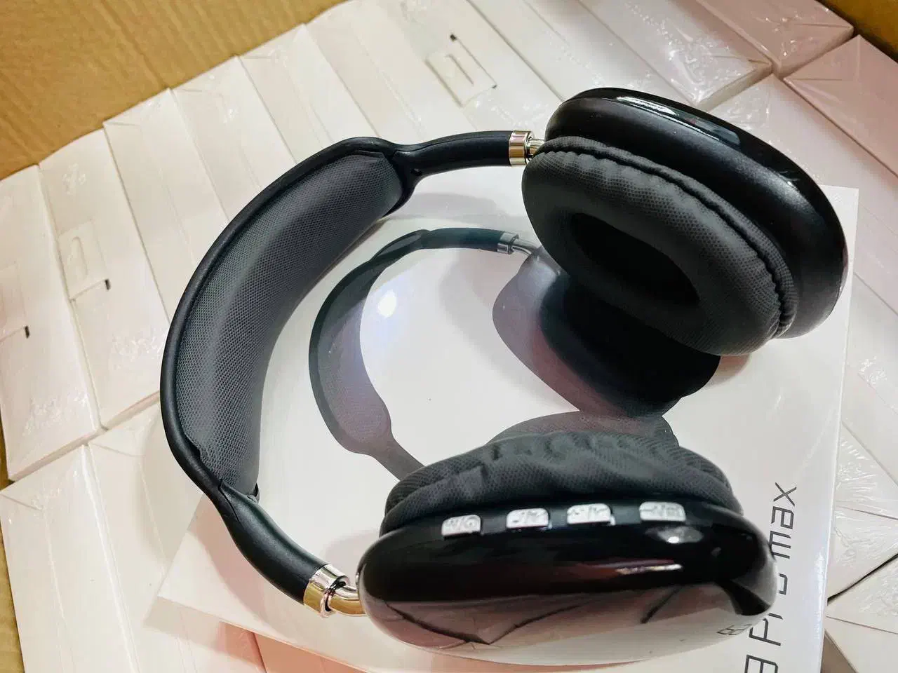 حراج حراج هدفون و ایرپاد و اداپتور|حراج|اهواز, کیان اباد|دیوار