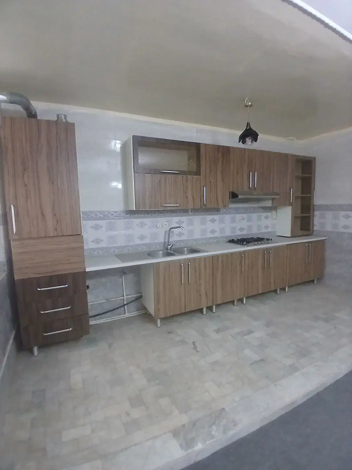 پارک گلنما2طبقه دربستی110مترمناسب سکونت وکار