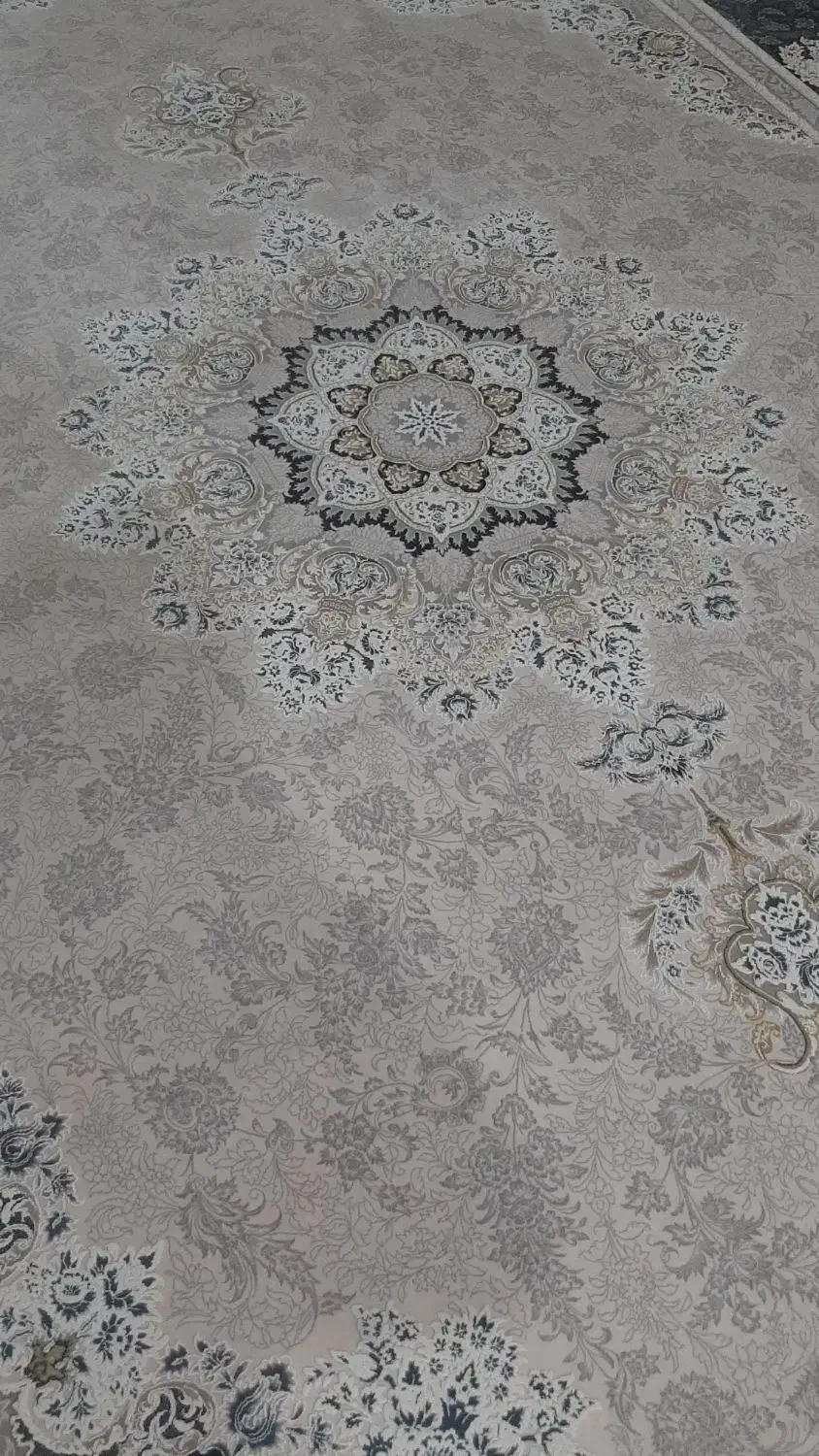 ۲تخته ۱۲متری، ۱تخته ۹ و یک قالیچه ۱۲۰۰شانه محتشم|فرش|قم, نیروگاه|دیوار