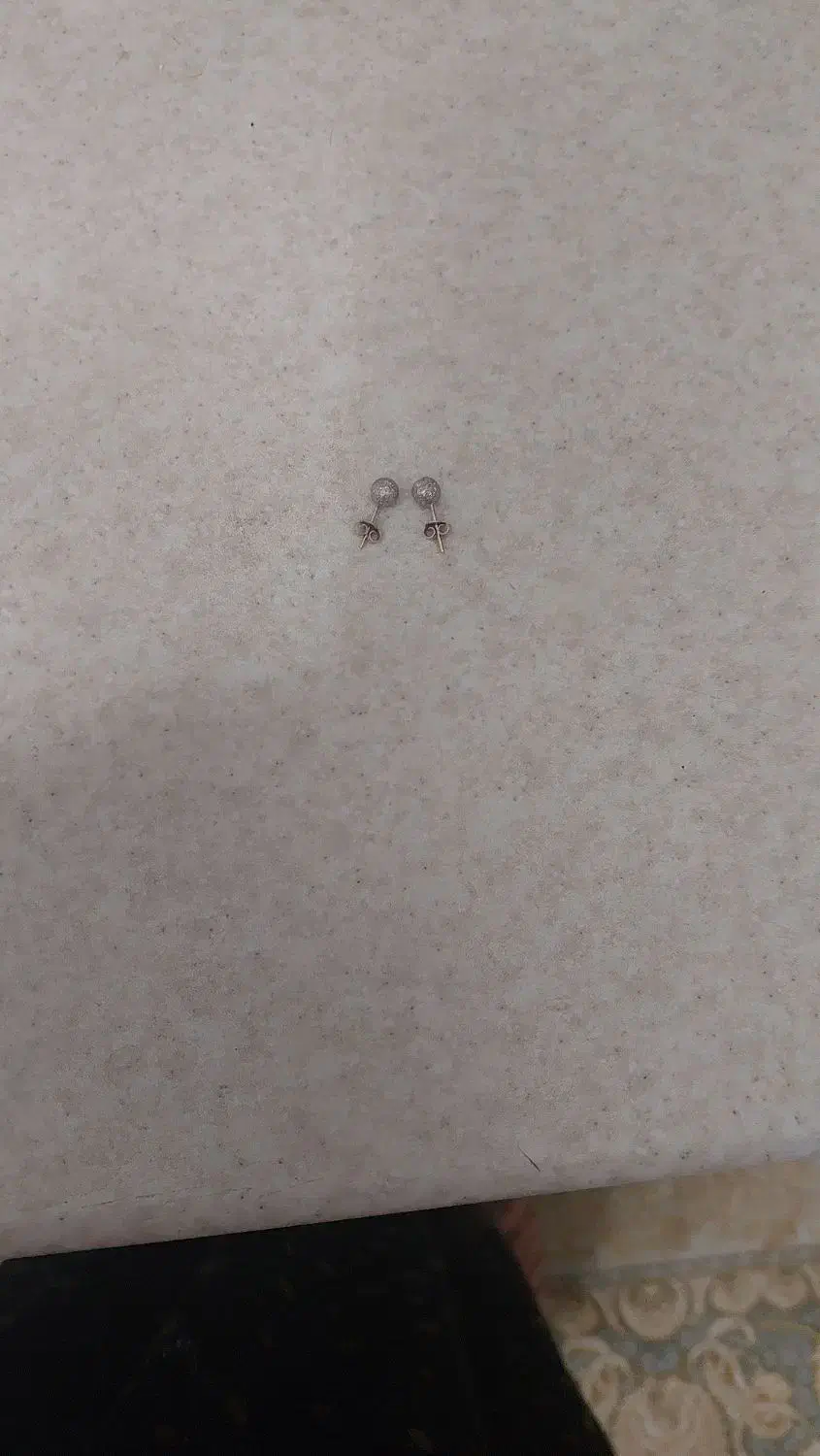 یک جفت گوشواره توپی|جواهرات|کرج, حاجی آباد|دیوار